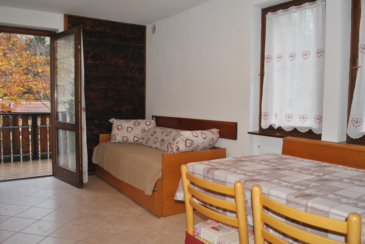 Rendena Ski Apartments Pinzolo Dış mekan fotoğraf